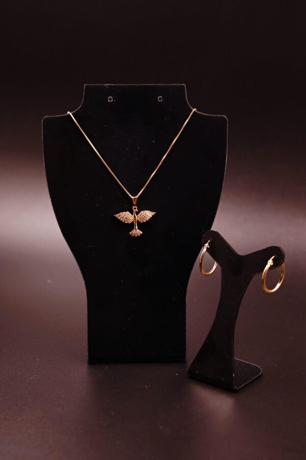 Conjunto  Divino Espírito Santo