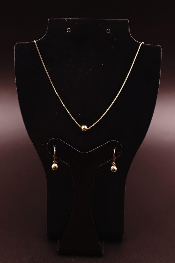 Conjunto em formato de esfera